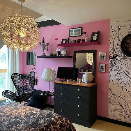 Chez Bea Bed & Breakfast Гранвил Екстериор снимка