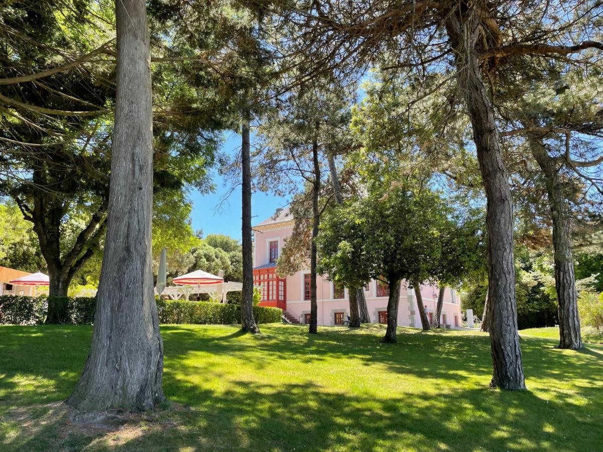 Chez Bea Bed & Breakfast Гранвил Екстериор снимка